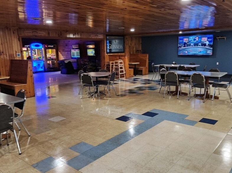 More Photos Of 181 Waterville Rd, Belfast Restaurant For Sale