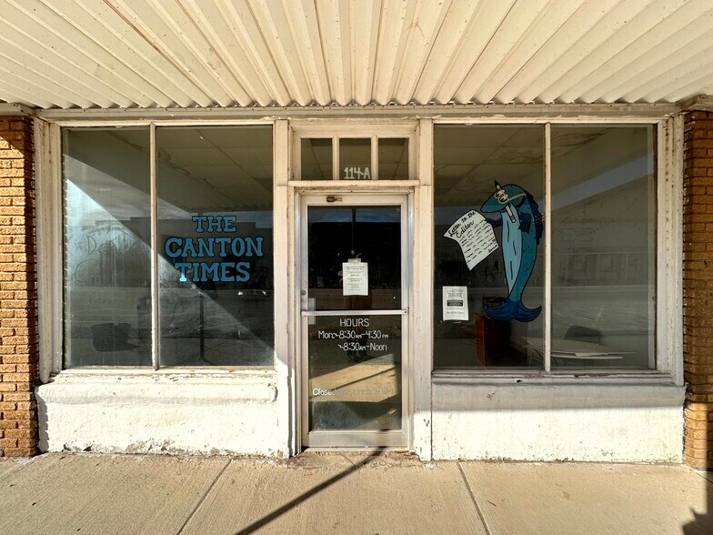 More Photos Of 114 W Main St, Canton Office For Sale