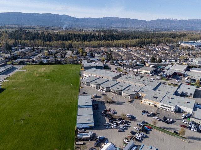 More Photos Of 360 Spedding Crt, Kelowna Warehouse For Lease