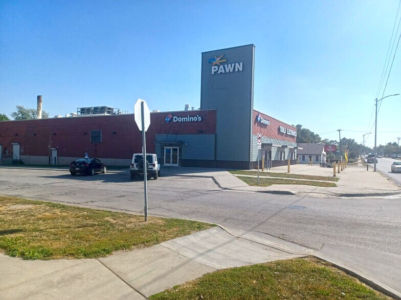 More Photos Of 7419 N 30th St, Omaha Freestanding For Lease