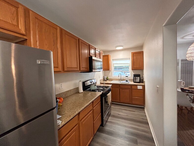 More Photos Of 1729 E Ocean Ave, Ventura Multifamily For Sale