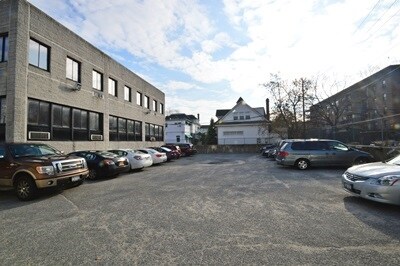 More Photos Of 30 S Ocean Ave, Freeport Loft Creative Space For Lease