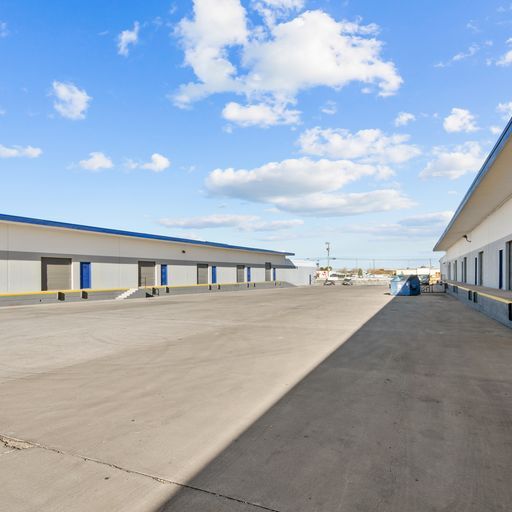 More Photos Of 2703 W Industrial Ave, Midland Warehouse For Lease