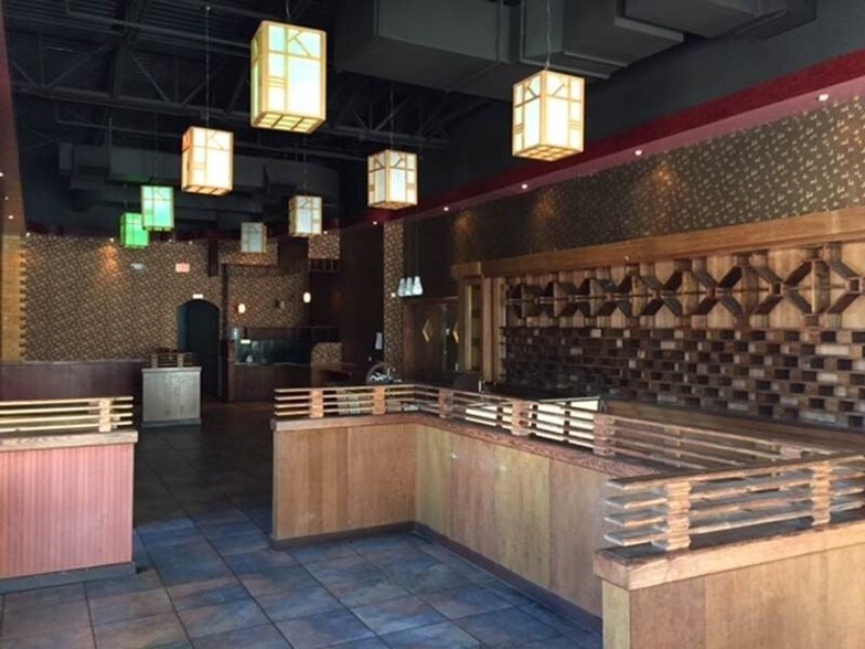 More Photos Of 3707-3733 Gulf Breeze Pky, Gulf Breeze Freestanding For Lease