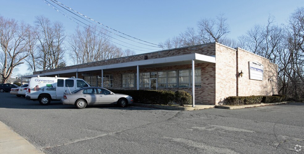 Primary Photo Of 108-116 Fortunato Pl, Neptune Office For Lease