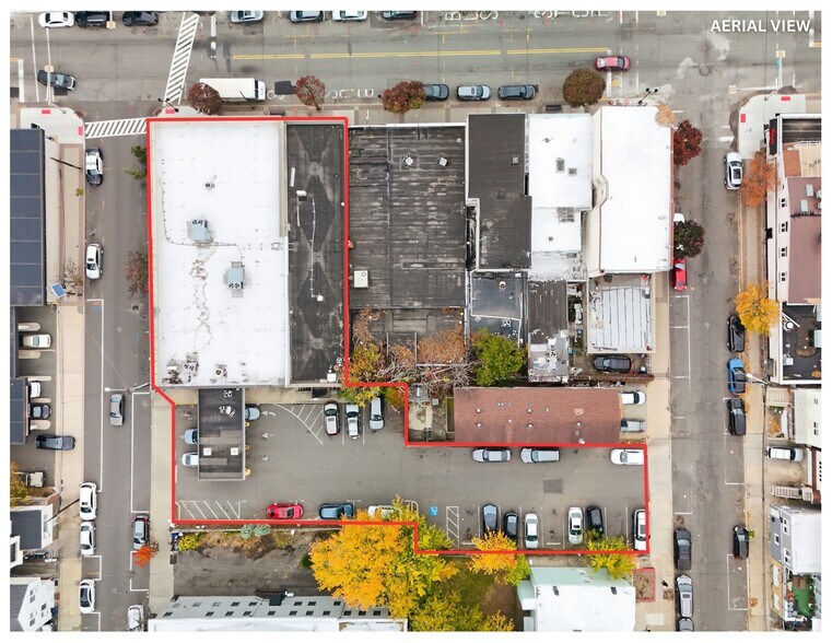 More Photos Of 435-437 Broadway, Bayonne Bank For Lease