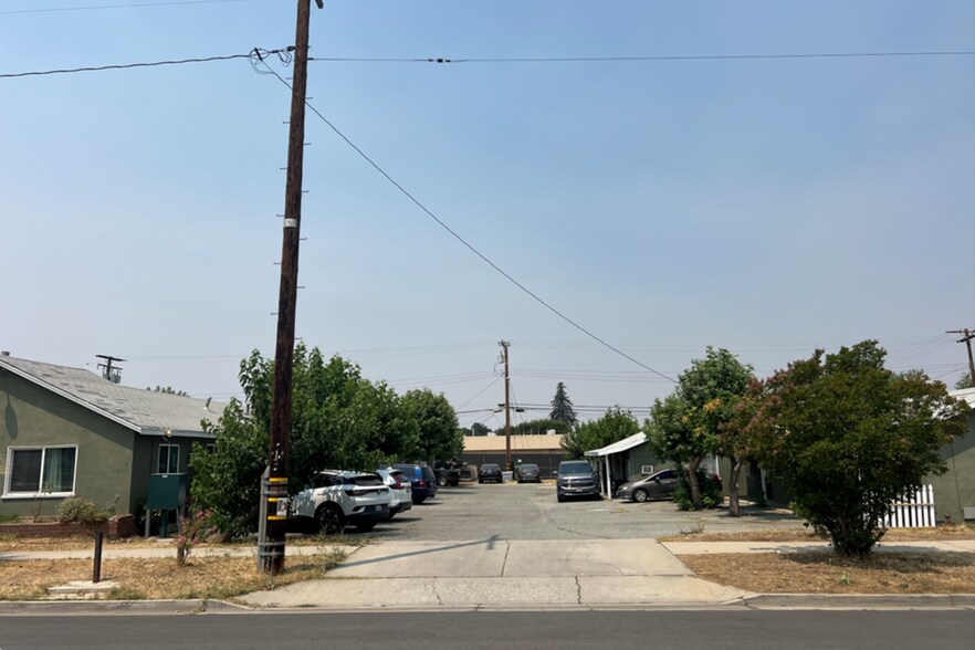 More Photos Of 677 Magnolia Ave, Beaumont Apartments For Sale