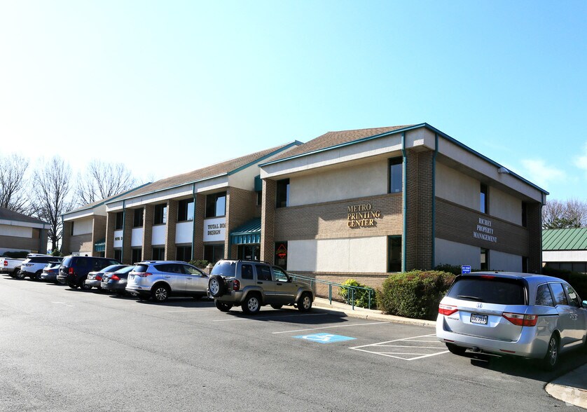 More Photos Of 11870-11872 Sunrise Valley Dr, Reston Office For Lease