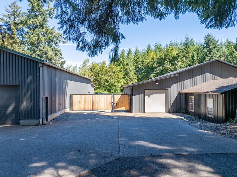Primary Photo Of 154 Devereese Rd, Chehalis Flex For Sale