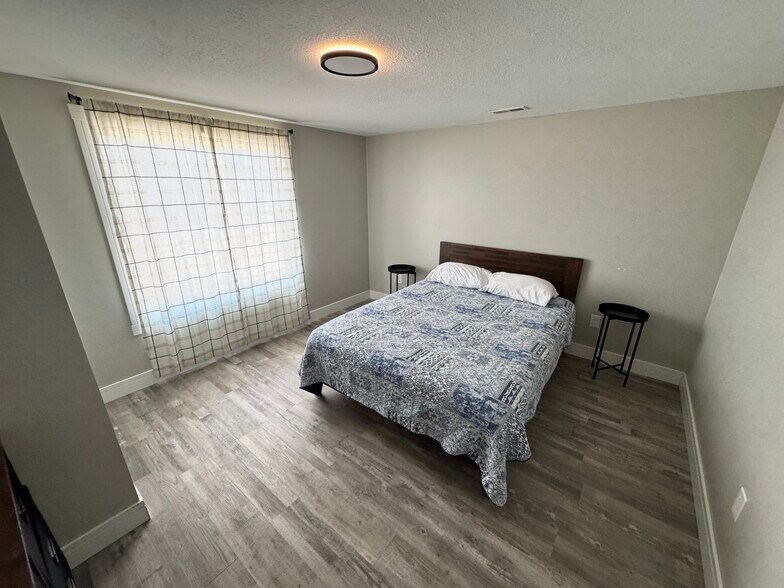 More Photos Of 19431 Highway J, Monroe City Hotel For Sale