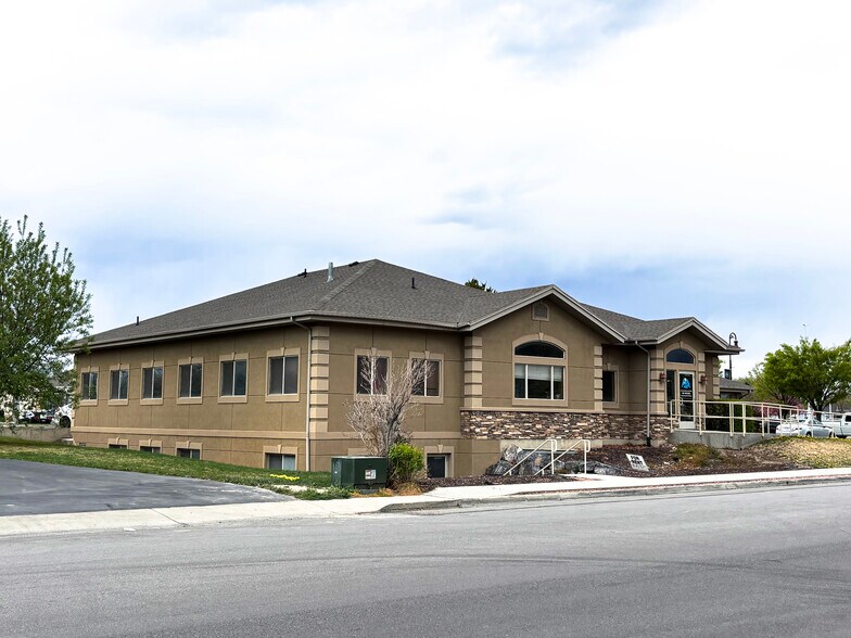 More Photos Of 588 E Main St, Lehi Medical For Lease