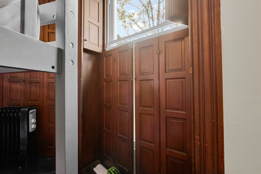 More Photos Of 2903 Saint Paul St, Baltimore Multifamily For Sale