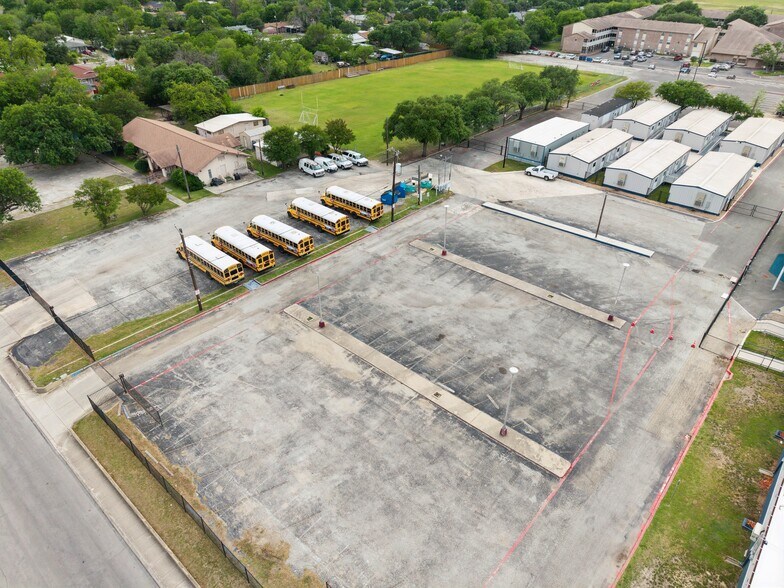 More Photos Of 1826 Basse Rd, San Antonio Schools For Sale