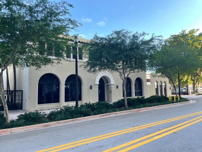More Photos Of 133 Sevilla Ave, Coral Gables Medical For Lease