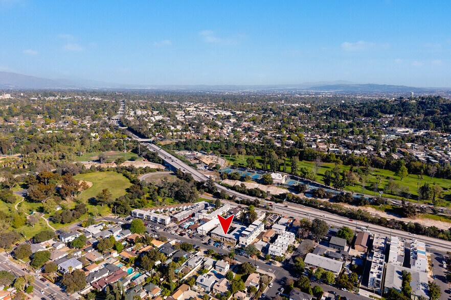 More Photos Of 820 Chestnut Ave, Los Angeles Apartments For Sale