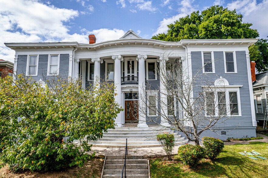 More Photos Of 635 Orange St, Macon-Bibb Apartments For Sale