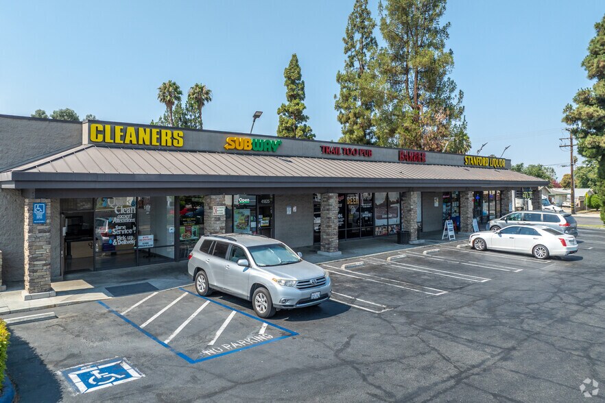 More Photos Of 41815-41871 E Florida Ave, Hemet Unknown For Lease