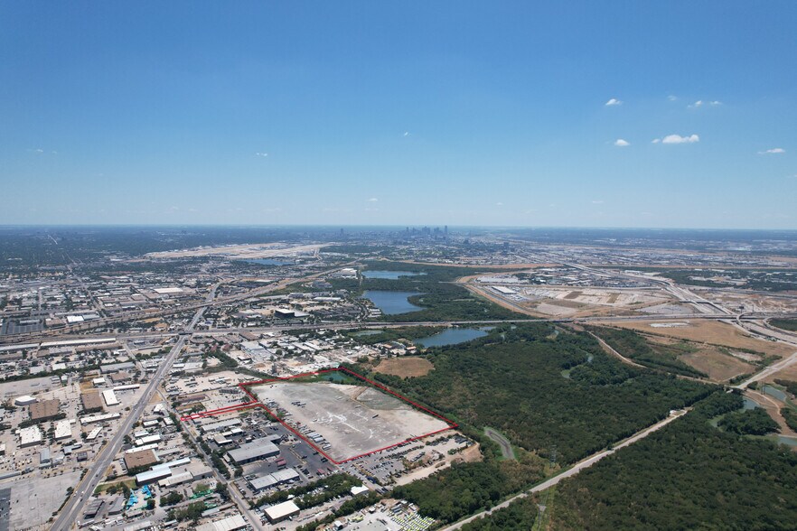 More Photos Of 2118 California Crossing Rd, Dallas Land For Sale