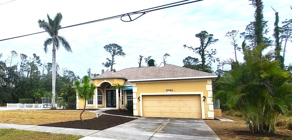 More Photos Of 17162 Toledo Blade Blvd, Port Charlotte Medical For Sale