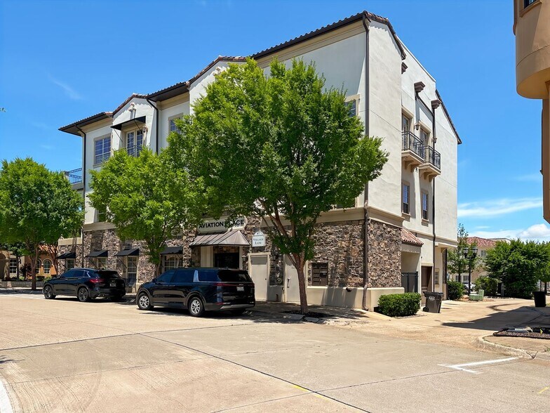 More Photos Of 97 Village Ln, Colleyville Office For Lease