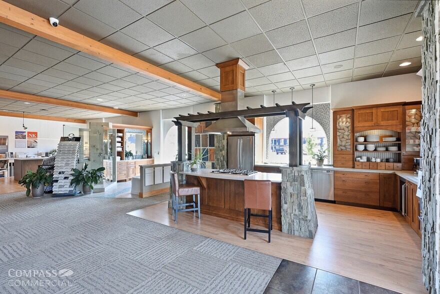 More Photos Of 180 & 190 NE Irving Avenue, Bend Office For Sale