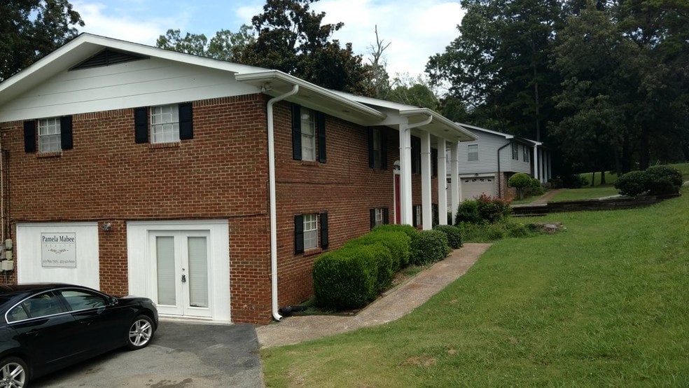 7111 E Brainerd Rd, Chattanooga, TN 37421 Office For Sale