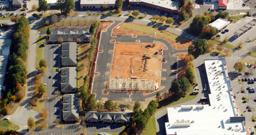 More Photos Of 1740 Grassland Pky, Alpharetta Office For Sale