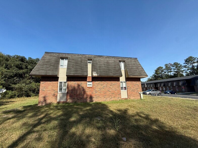 More Photos Of 656 Woodyard Rd, Trenton Apartments For Sale