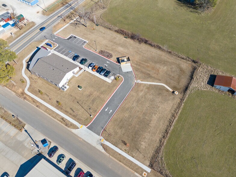 More Photos Of 2103 Slack St, Pea Ridge Land For Sale