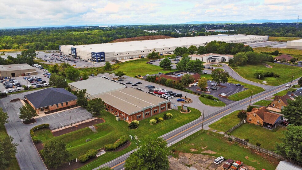 More Photos Of 1825-1829 Howell Rd, Hagerstown Office For Sale