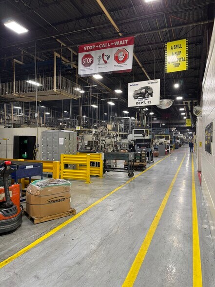 More Photos Of 1601 Highway 49B, Paragould Warehouse For Lease