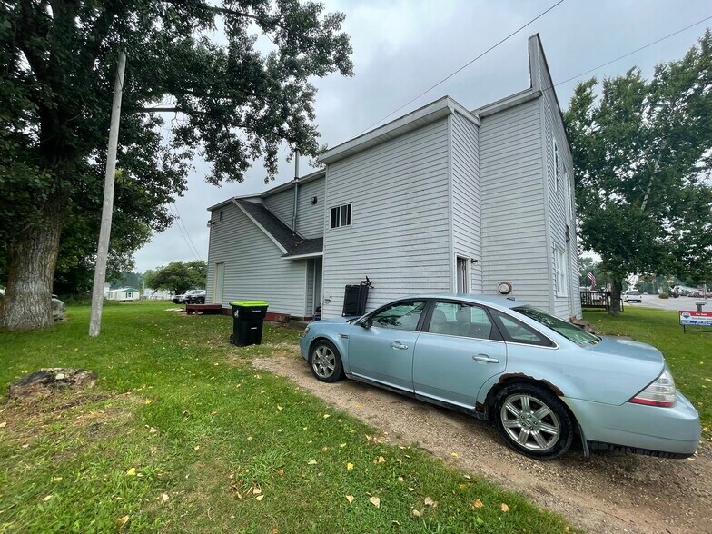 More Photos Of 202 1st, Buckley Apartments For Sale