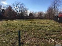 Primary Photo Of 770 N Broadway, Amityville Land For Sale