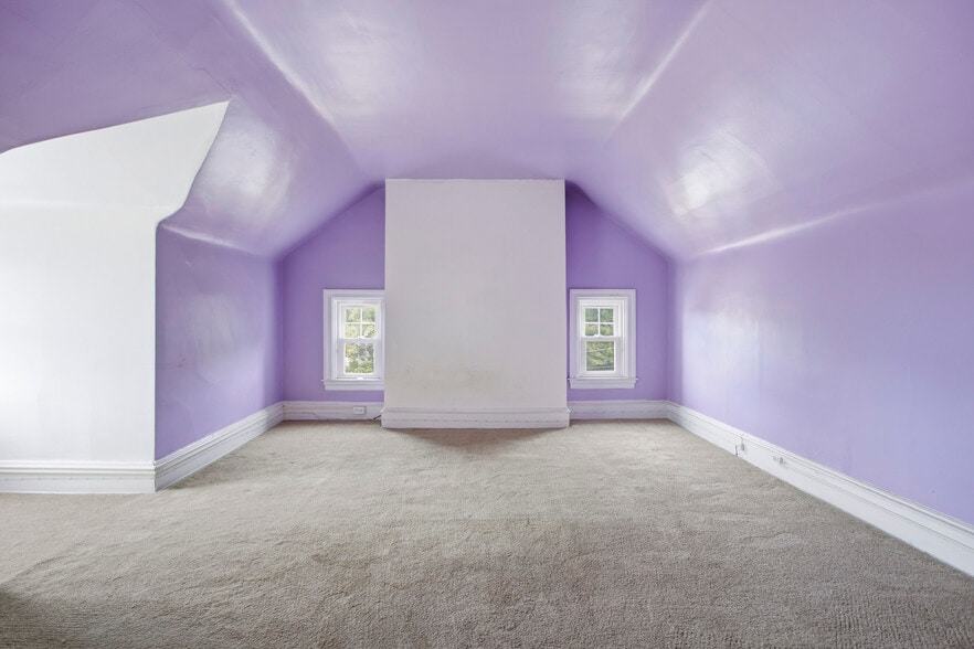 More Photos Of 678 Ferne Blvd, Drexel Hill Office For Sale