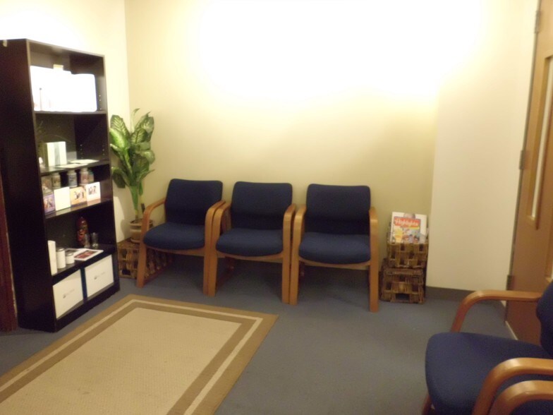 More Photos Of 99-128 Aiea Heights Dr, Aiea Medical For Sale