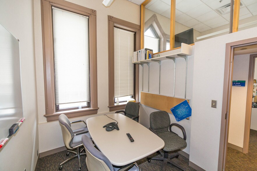 More Photos Of 211 Broadway Ave S, Rochester Freestanding For Lease