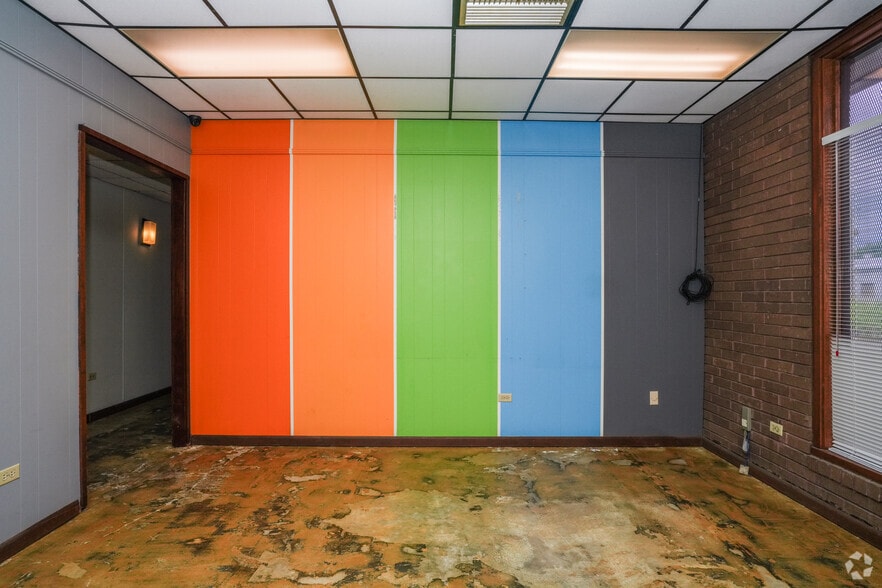 More Photos Of 2830 Breard St, Monroe Office For Sale