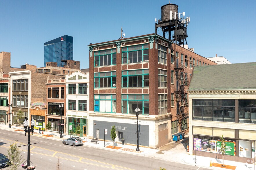Primary Photo Of 2341-2345 S Michigan Ave, Chicago Loft Creative Space For Sale