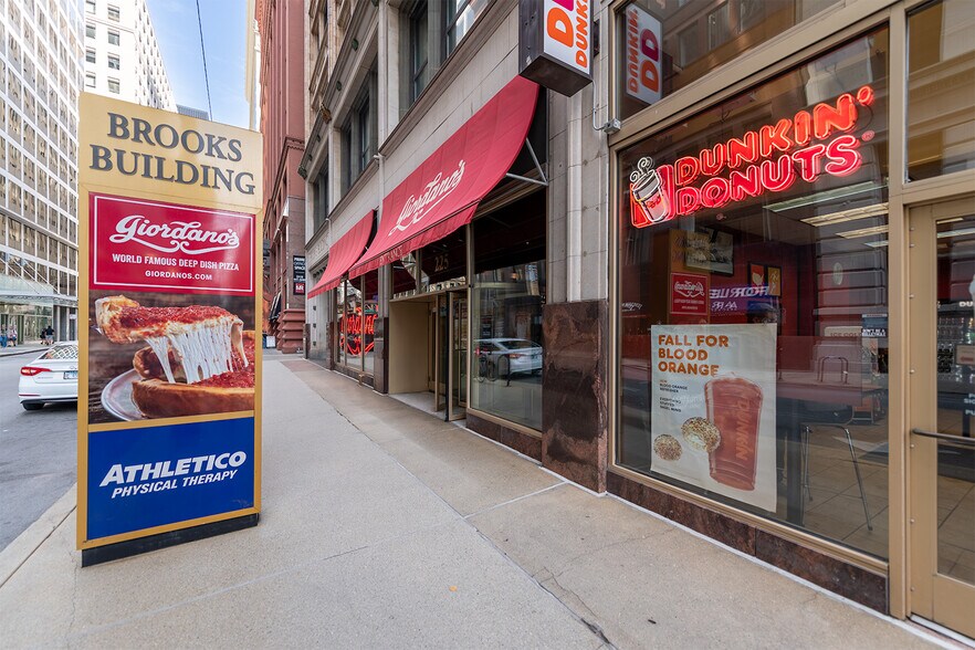 More Photos Of 223 W Jackson Blvd, Chicago Office Residential For Lease