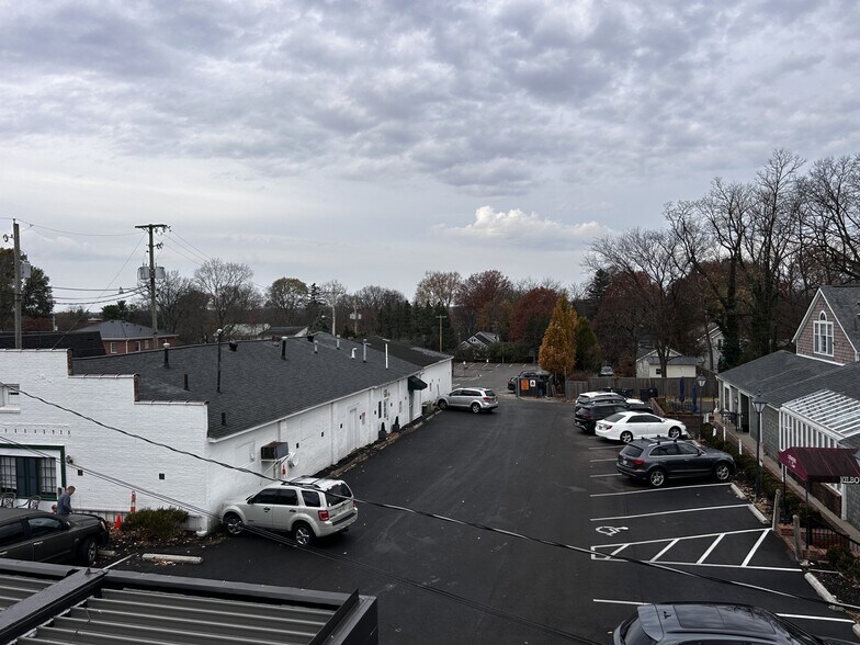 More Photos Of 677 High St, Columbus Storefront Retail Office For Lease