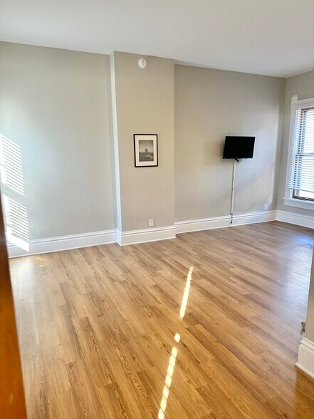 More Photos Of 572 E Rich St, Columbus Office For Lease