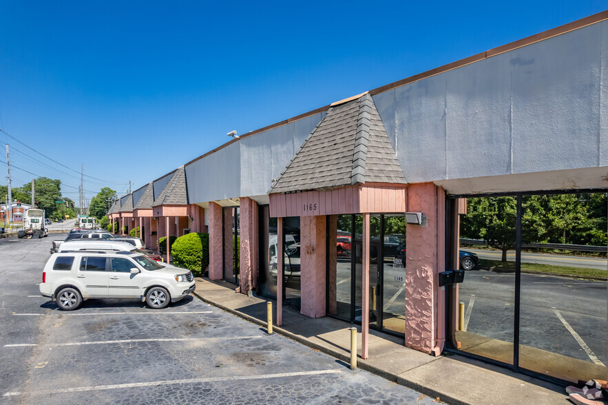 Primary Photo Of 1129-1199 Willingham Dr, East Point Warehouse For Lease