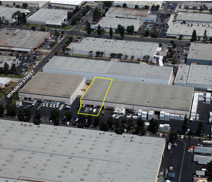 More Photos Of 12632-12642 Monarch St, Garden Grove Warehouse For Lease