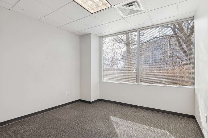 More Photos Of 4179 S Riverboat Rd, Salt Lake City Office For Lease