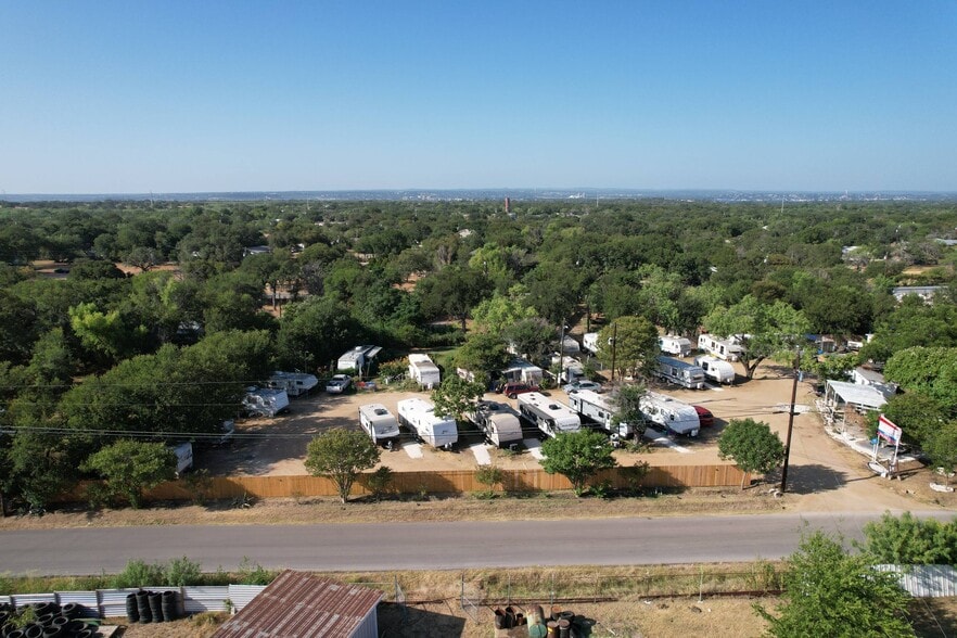 Primary Photo Of 1206 Churchill Dr, Granite Shoals Trailer Camper Park For Sale