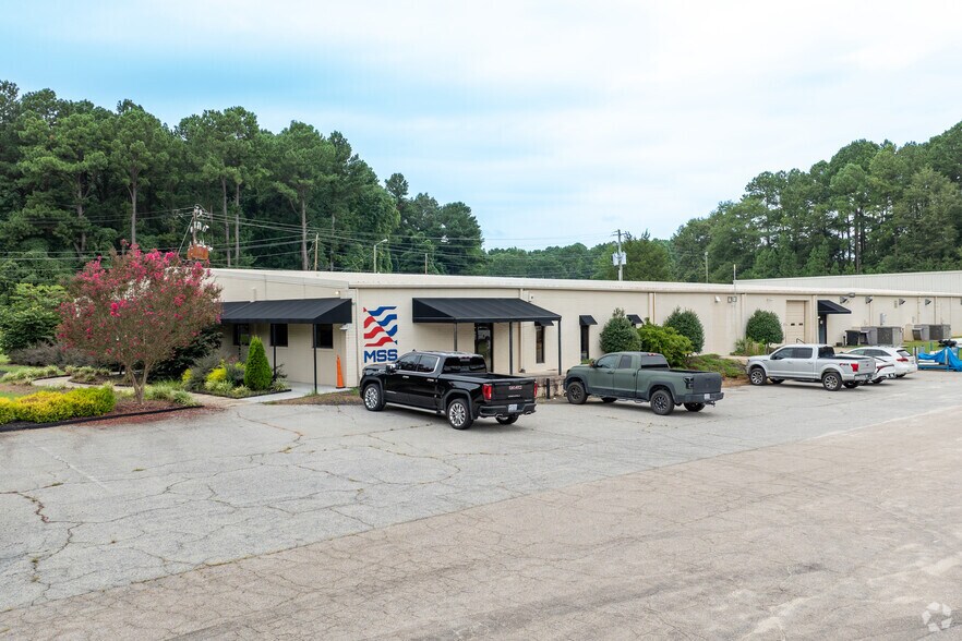 Primary Photo Of 501 Atkinson St, Clayton Flex For Sale