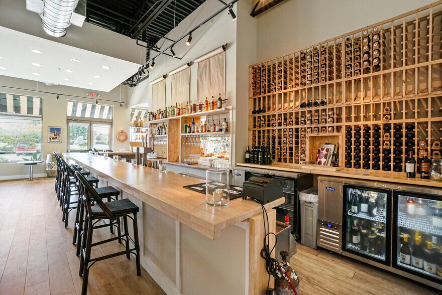 More Photos Of 10431 SE Federal Hwy, Hobe Sound Restaurant For Lease