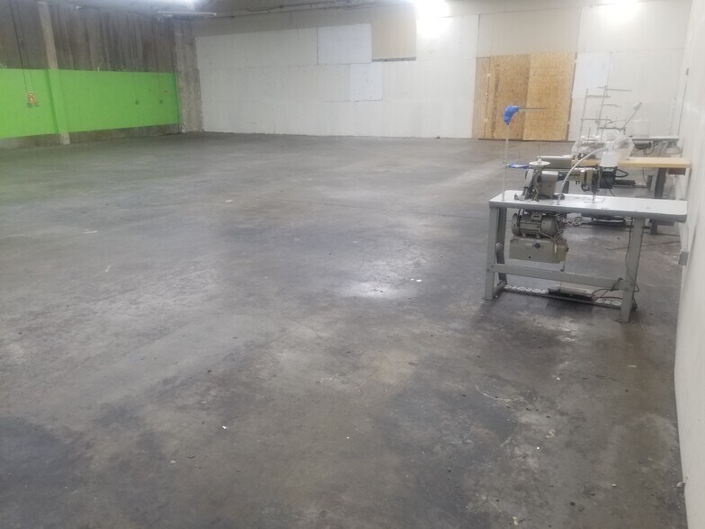 More Photos Of 620 S Clarence St, Los Angeles Manufacturing For Lease