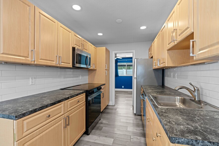 More Photos Of 1301 NE 16th Ter, Fort Lauderdale Apartments For Sale