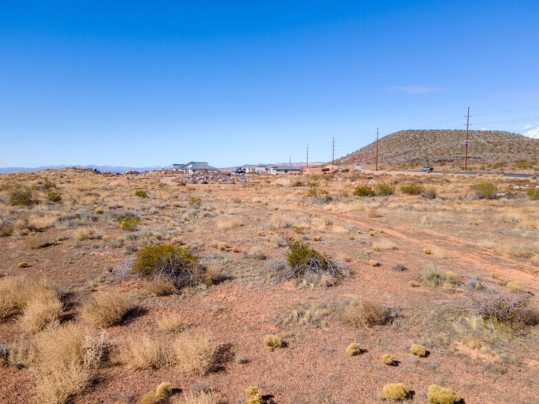 More Photos Of 1400 600 North, Hurricane Land For Sale
